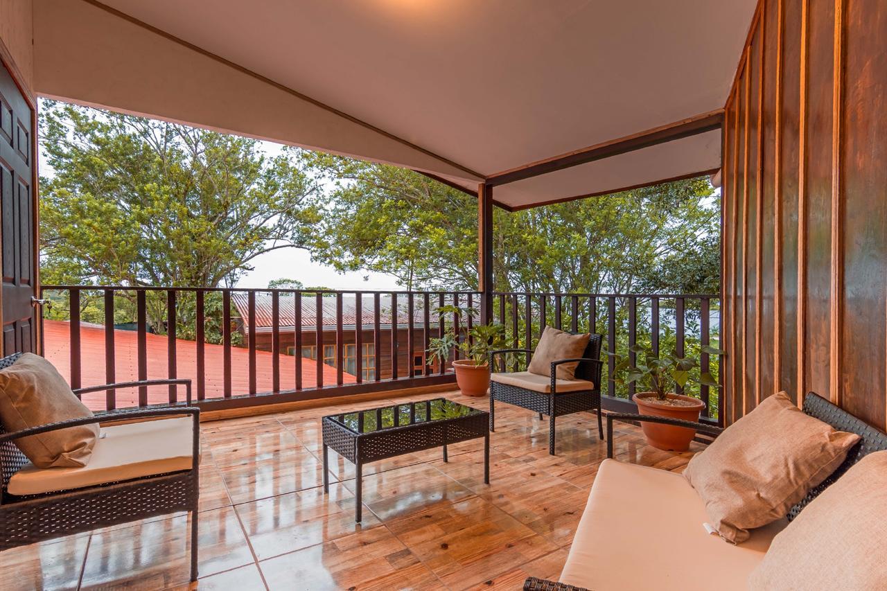 Monte Fresco Hostel Boutique Puntarenas Exteriör bild