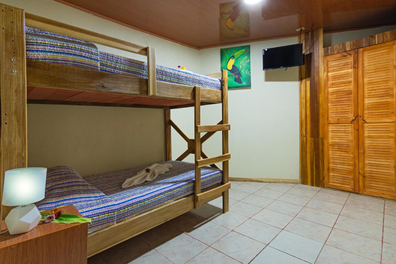 Monte Fresco Hostel Boutique Puntarenas Exteriör bild