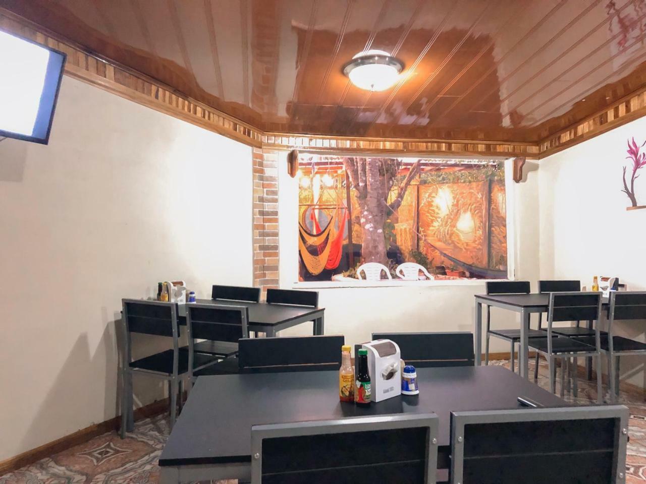 Monte Fresco Hostel Boutique Puntarenas Exteriör bild